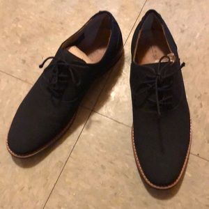 Worn once for funeral